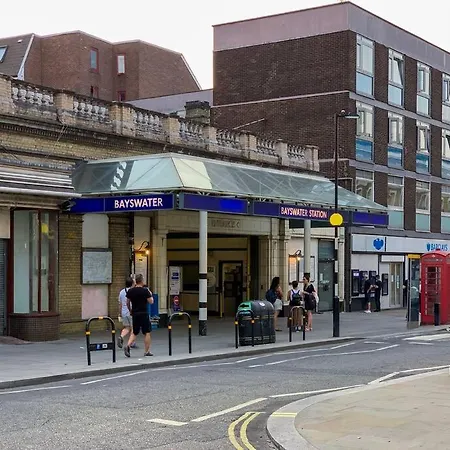 Appartamento Hyde Park Delux 1 Bed Bayswater Londra Esterno foto