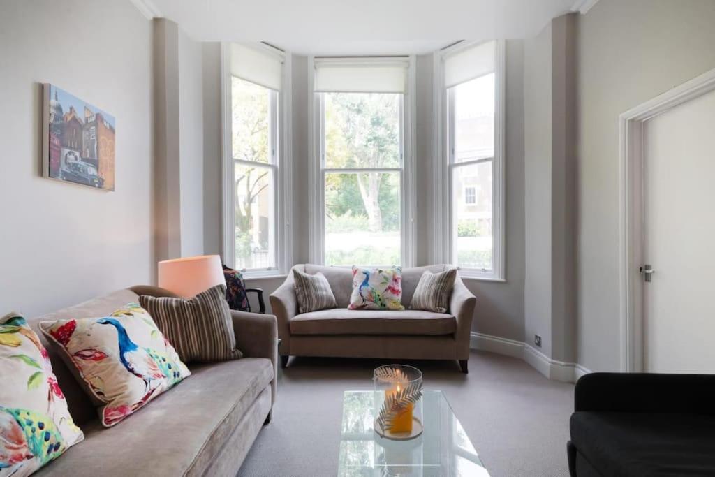 Hyde Park Delux 1 Bed Bayswater Апартаменты